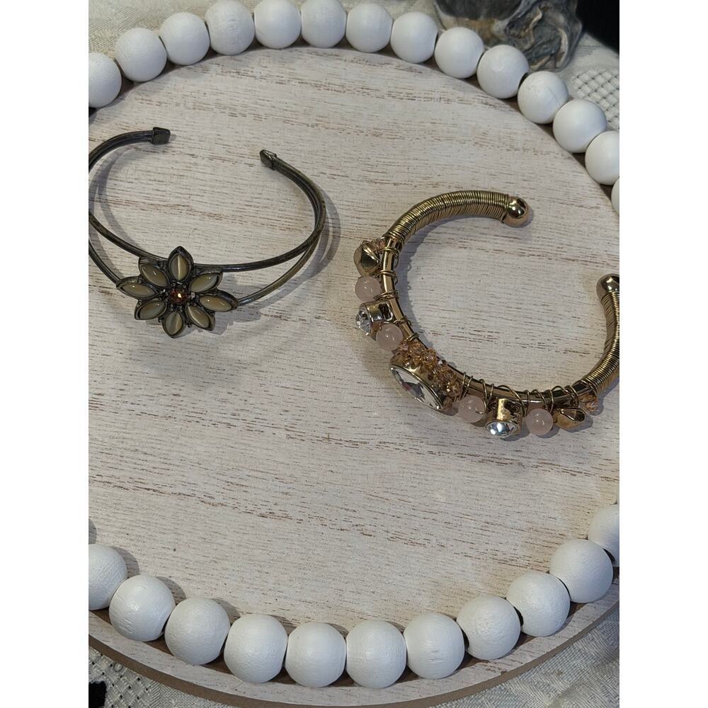 Neutral Coastal Jewelry Bundle | Necklaces + Bracelets + Earrings - Picture 7 of 7